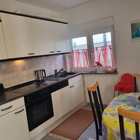 Apartment Leovac Lopar