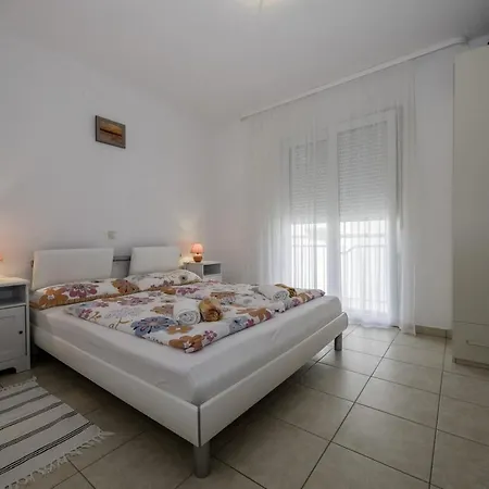 Apartment Leovac Lopar