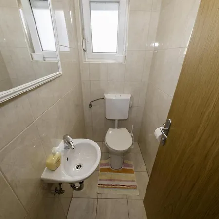 Leovac Apartment